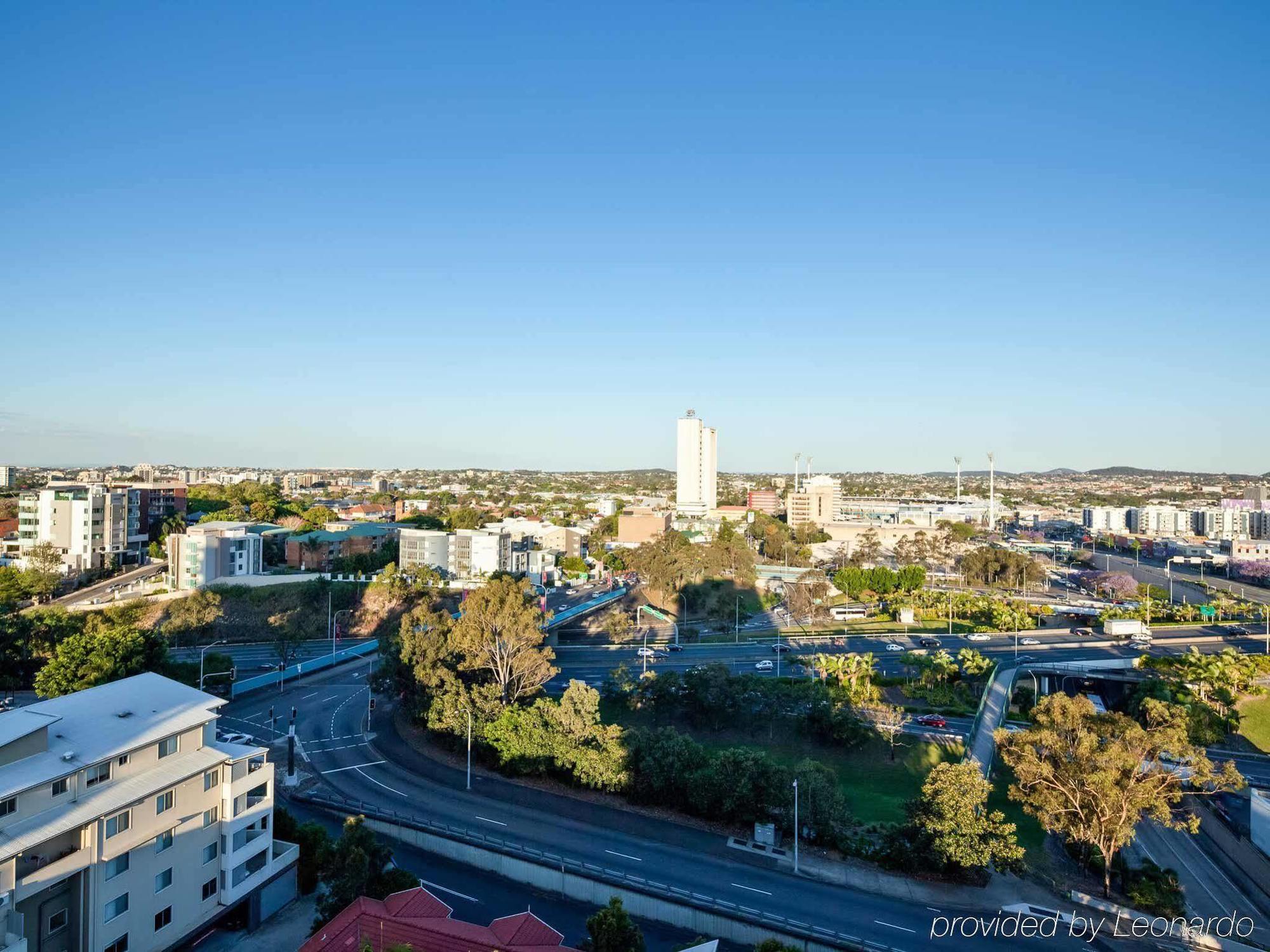 Quest South Brisbane Aparthotel Exterior photo